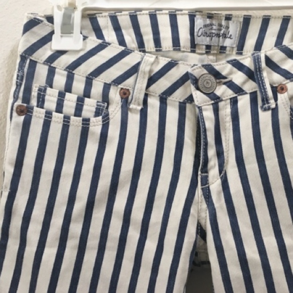 Blue and white striped jeans - Picture 3 of 8